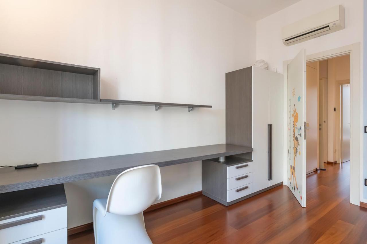 Elegante Trilocale Vicino A Piazzale Loreto Apartment Mailand